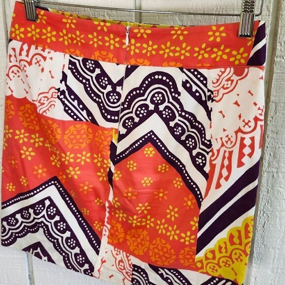 TRINA TURK Women's California Mini Skirt Lined Pockets Sunny Spirit size 0 - Picture 3 of 10